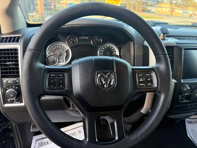 SEMINUEVOS RAM 1500 Classic a Estados en autogozo