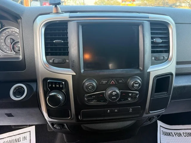 SEMINUEVOS RAM 1500 Classic a Estados en autogozo