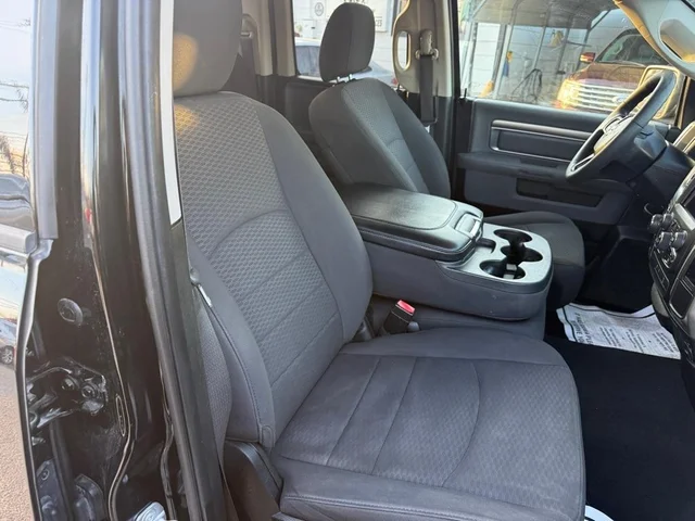 SEMINUEVOS RAM 1500 Classic a Estados en autogozo