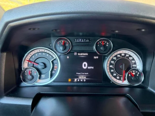 SEMINUEVOS RAM 1500 Classic a Estados en autogozo