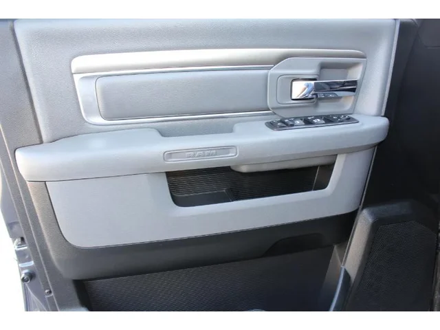 SEMINUEVOS RAM 1500 a Estados en autogozo