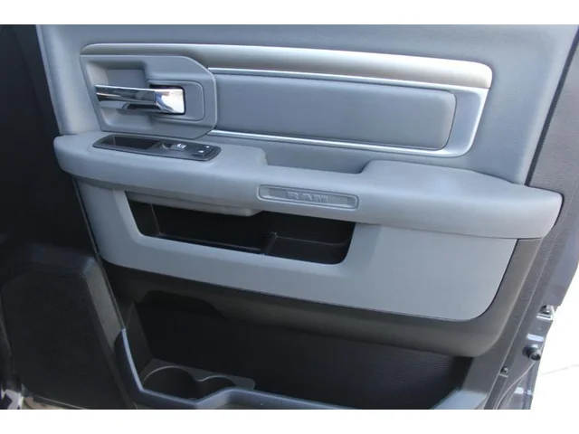 SEMINUEVOS RAM 1500 a Estados en autogozo