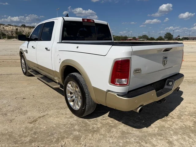 SEMINUEVOS RAM 1500 a Estados en autogozo