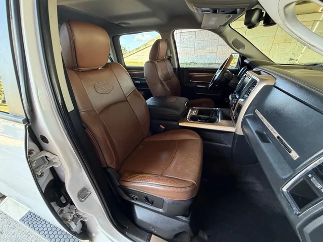 SEMINUEVOS RAM 1500 a Estados en autogozo