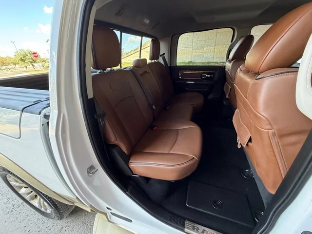 SEMINUEVOS RAM 1500 a Estados en autogozo