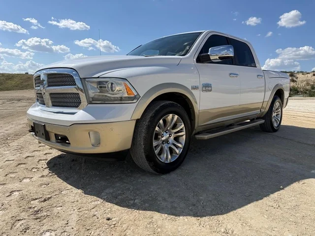 SEMINUEVOS RAM 1500 a Estados en autogozo