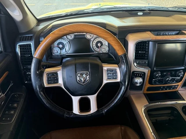 SEMINUEVOS RAM 1500 a Estados en autogozo