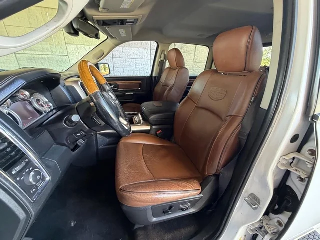 SEMINUEVOS RAM 1500 a Estados en autogozo