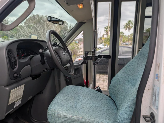 SEMINUEVOS FORD Econoline a Estados en autogozo
