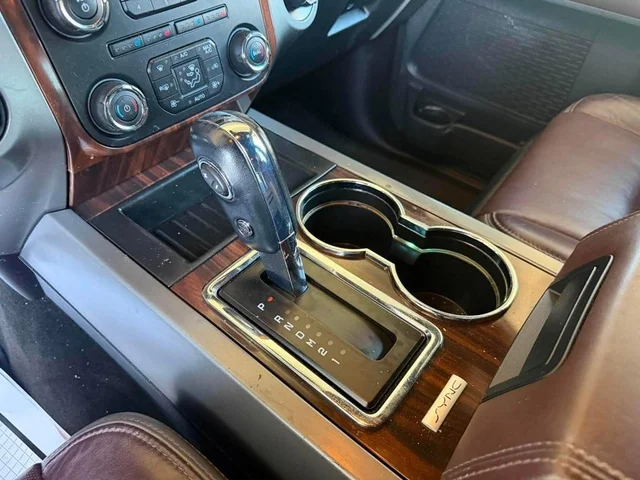 SEMINUEVOS FORD Expedition a Estados en autogozo