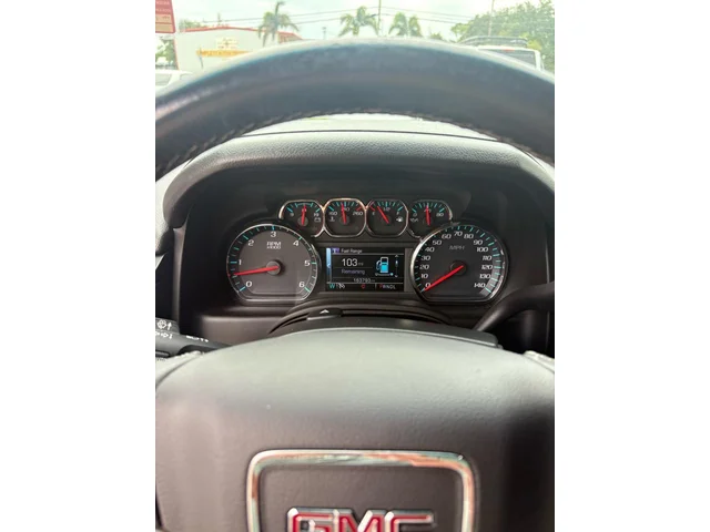 SEMINUEVOS GMC Yukon XL a Estados en autogozo