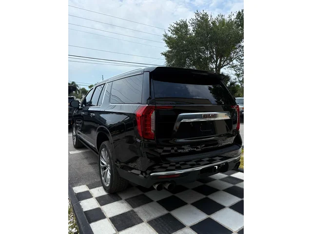 SEMINUEVOS GMC Yukon XL a Estados en autogozo