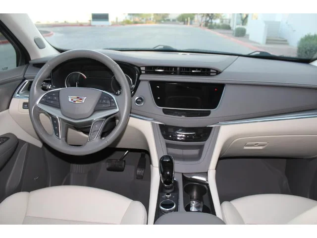 SEMINUEVOS CADILLAC XT5 a Estados en autogozo