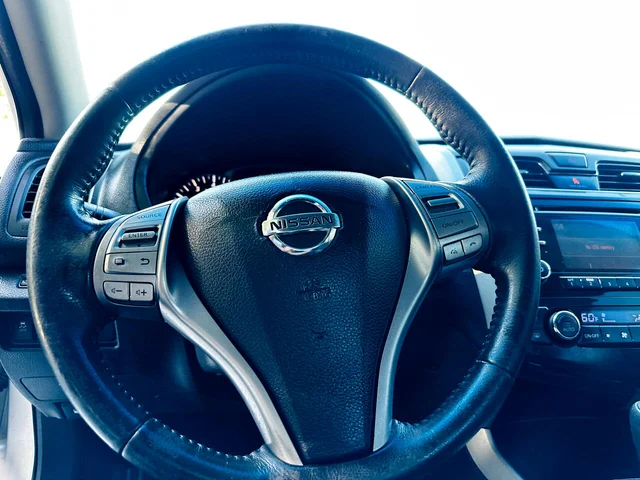 SEMINUEVOS NISSAN Altima a Estados en autogozo