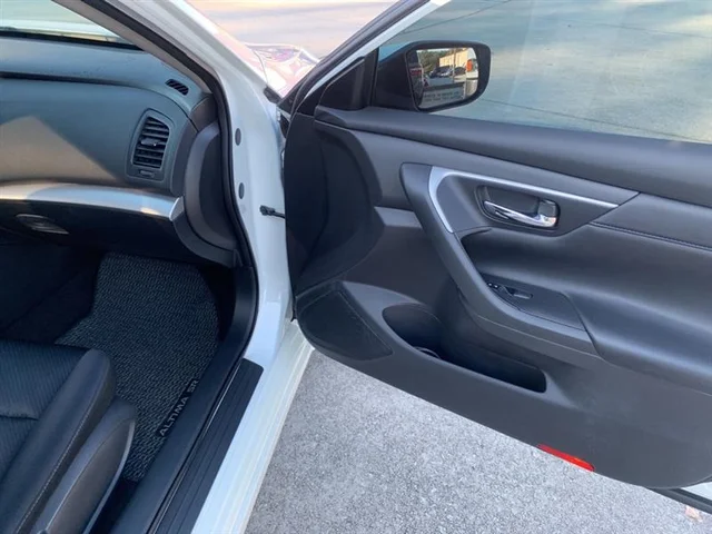 SEMINUEVOS NISSAN Altima a Estados en autogozo