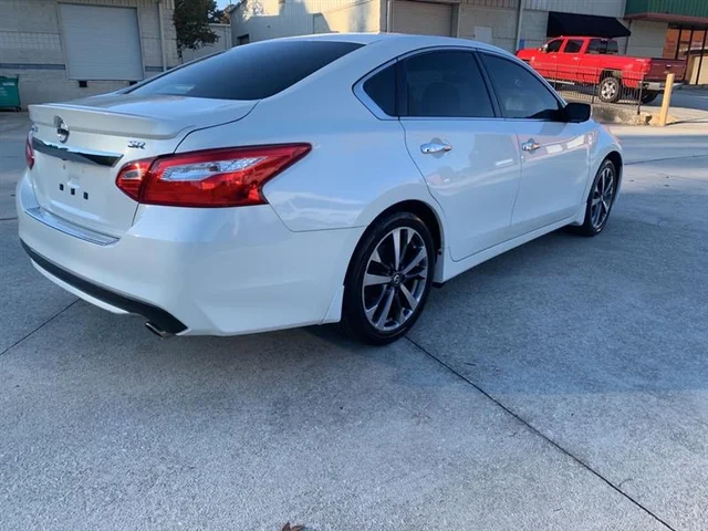 SEMINUEVOS NISSAN Altima a Estados en autogozo