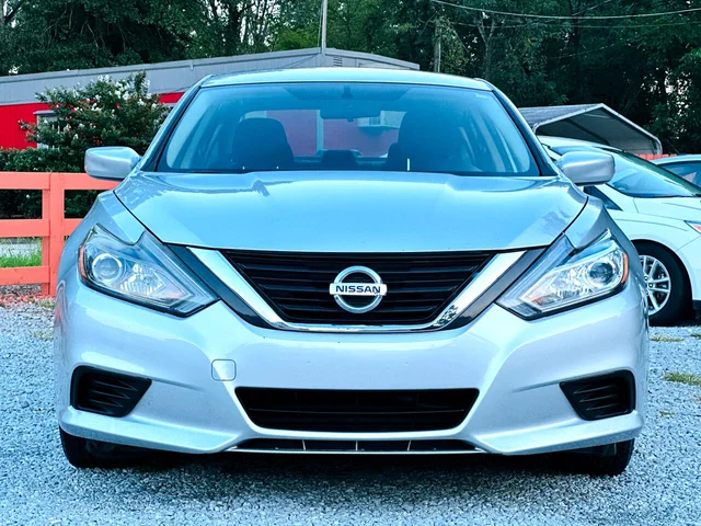 SEMINUEVOS NISSAN Altima a Estados en autogozo