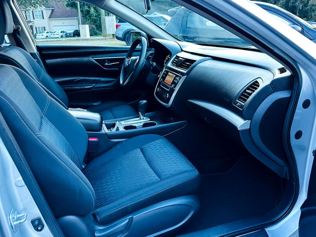 SEMINUEVOS NISSAN Altima a Estados en autogozo