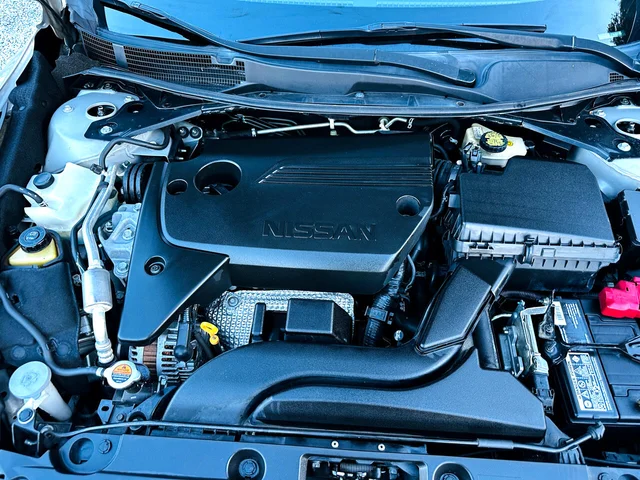 SEMINUEVOS NISSAN Altima a Estados en autogozo