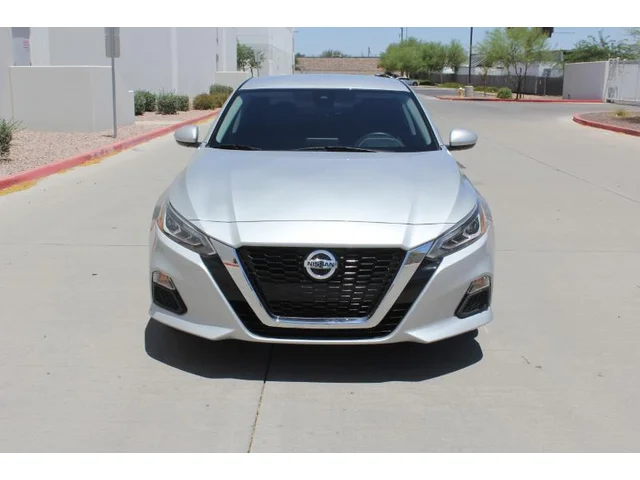 SEMINUEVOS NISSAN Altima a Estados en autogozo