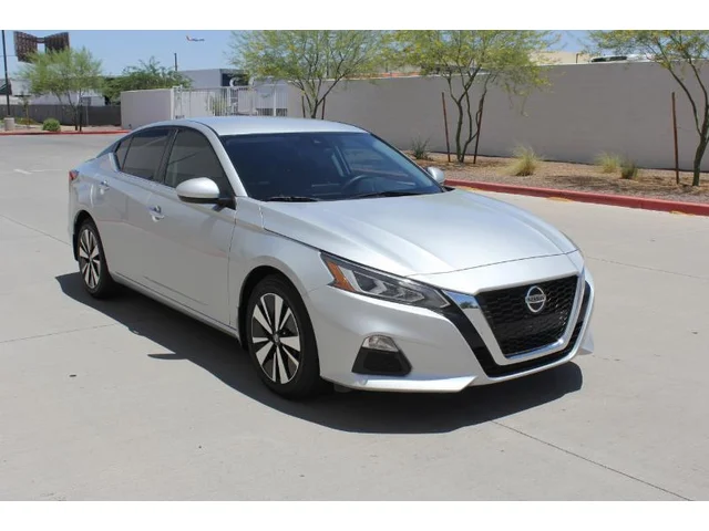 SEMINUEVOS NISSAN Altima a Estados en autogozo