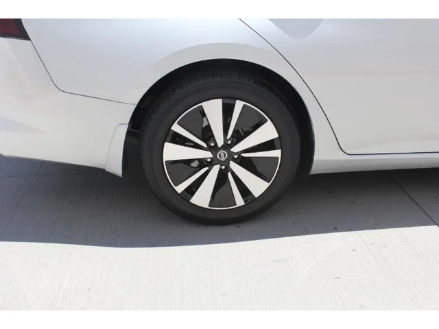SEMINUEVOS NISSAN Altima a Estados en autogozo