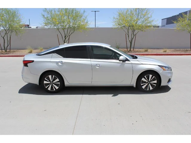 SEMINUEVOS NISSAN Altima a Estados en autogozo