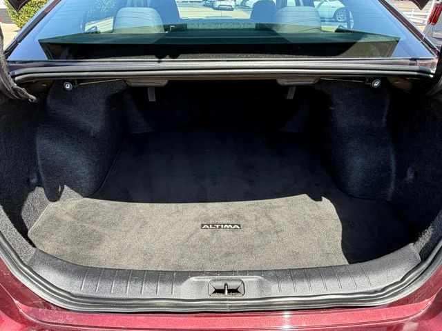 SEMINUEVOS NISSAN Altima a Estados en autogozo