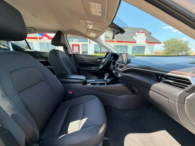 SEMINUEVOS NISSAN Altima a Estados en autogozo