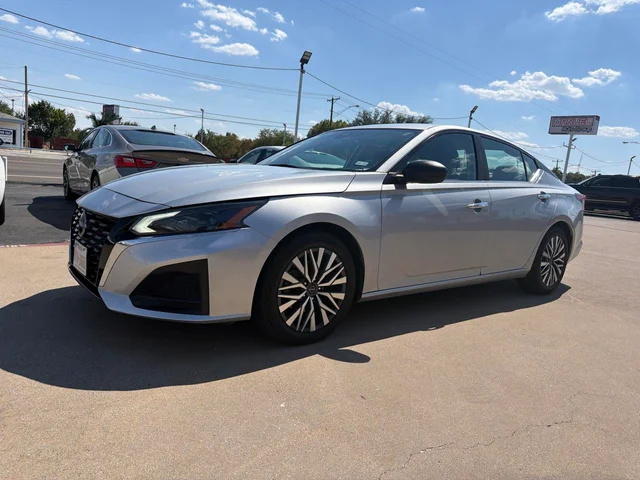 SEMINUEVOS NISSAN Altima a Estados en autogozo