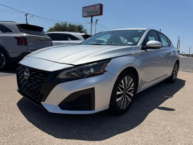 SEMINUEVOS NISSAN Altima a Estados en autogozo