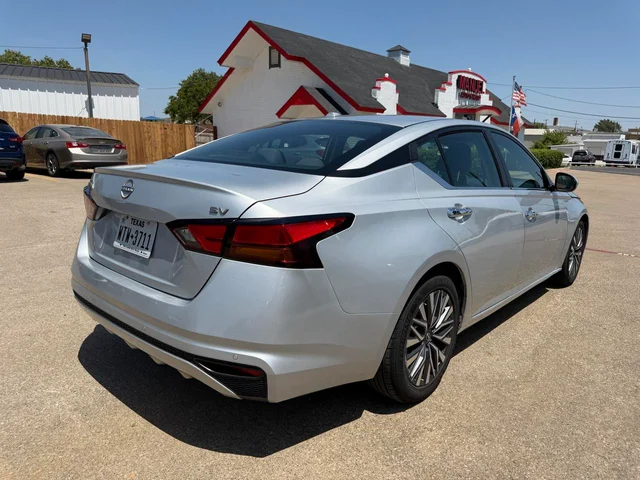 SEMINUEVOS NISSAN Altima a Estados en autogozo