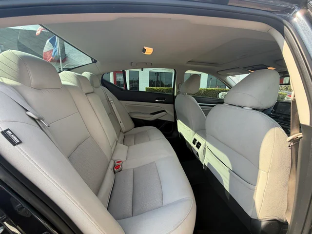 SEMINUEVOS NISSAN Altima a Estados en autogozo