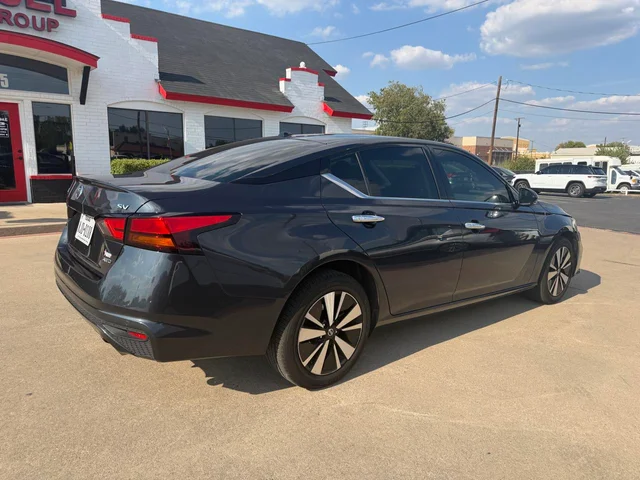 SEMINUEVOS NISSAN Altima a Estados en autogozo