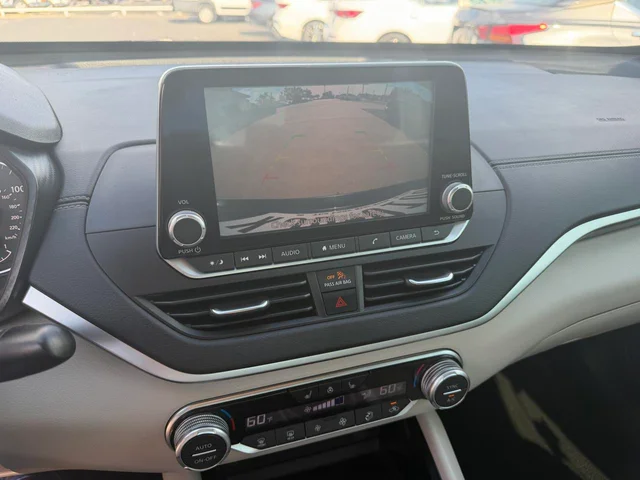 SEMINUEVOS NISSAN Altima a Estados en autogozo