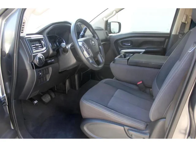 SEMINUEVOS NISSAN Titan a Estados en autogozo