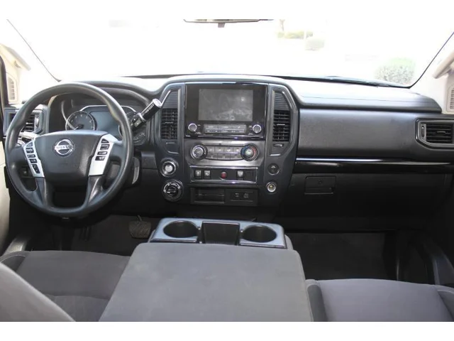 SEMINUEVOS NISSAN Titan a Estados en autogozo
