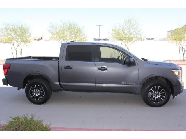 SEMINUEVOS NISSAN Titan a Estados en autogozo