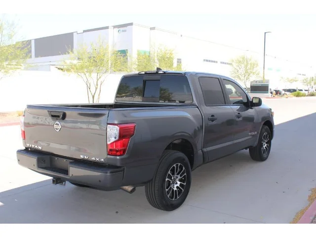 SEMINUEVOS NISSAN Titan a Estados en autogozo