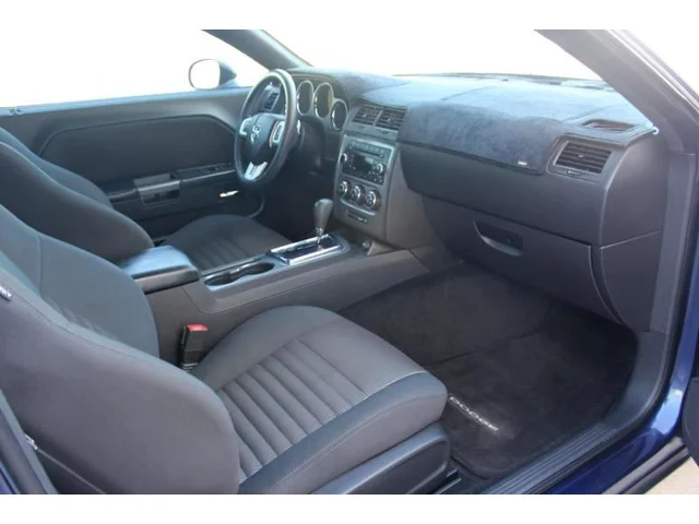 SEMINUEVOS DODGE Challenger a Estados en autogozo