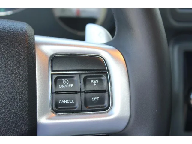 SEMINUEVOS DODGE Challenger a Estados en autogozo