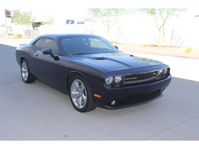 SEMINUEVOS DODGE Challenger a Estados en autogozo