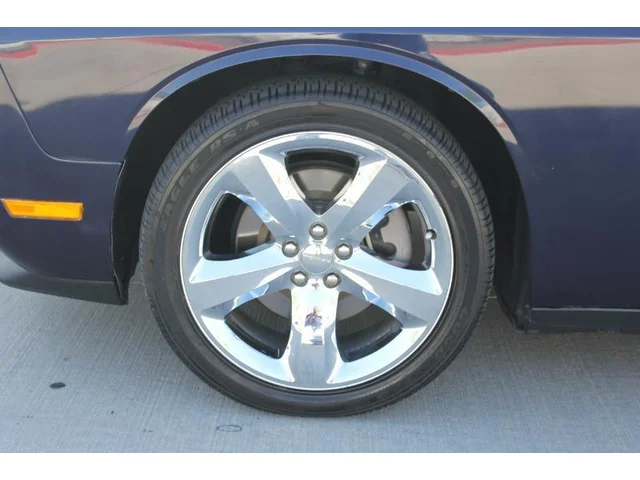 SEMINUEVOS DODGE Challenger a Estados en autogozo