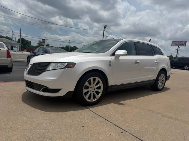 SEMINUEVOS LINCOLN MKT a Estados en autogozo