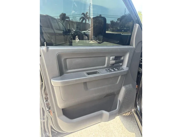 SEMINUEVOS RAM 3500 a Estados en autogozo