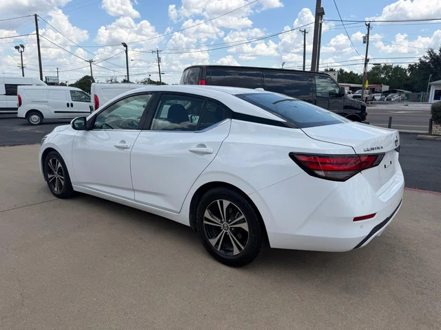 SEMINUEVOS NISSAN Sentra a Estados en autogozo