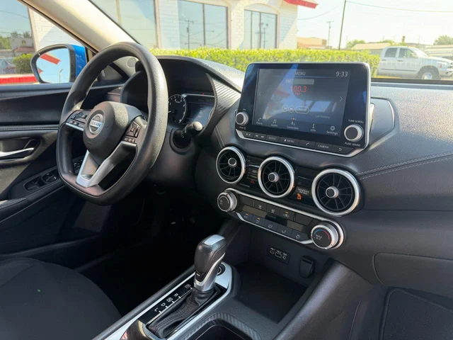 SEMINUEVOS NISSAN Sentra a Estados en autogozo