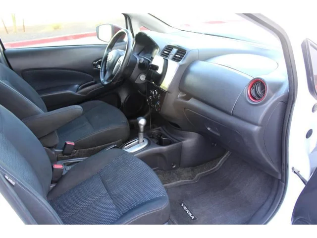 SEMINUEVOS NISSAN Versa Note a Estados en autogozo