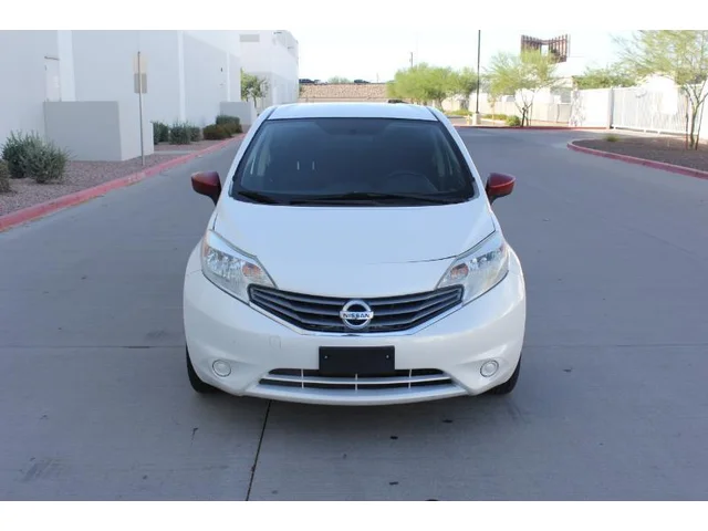 SEMINUEVOS NISSAN Versa Note a Estados en autogozo
