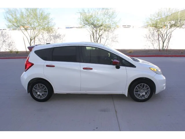 SEMINUEVOS NISSAN Versa Note a Estados en autogozo
